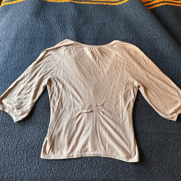 Patagonia Women's Medium Gray Knit cardigan with black buttons - Picture 3 of 4